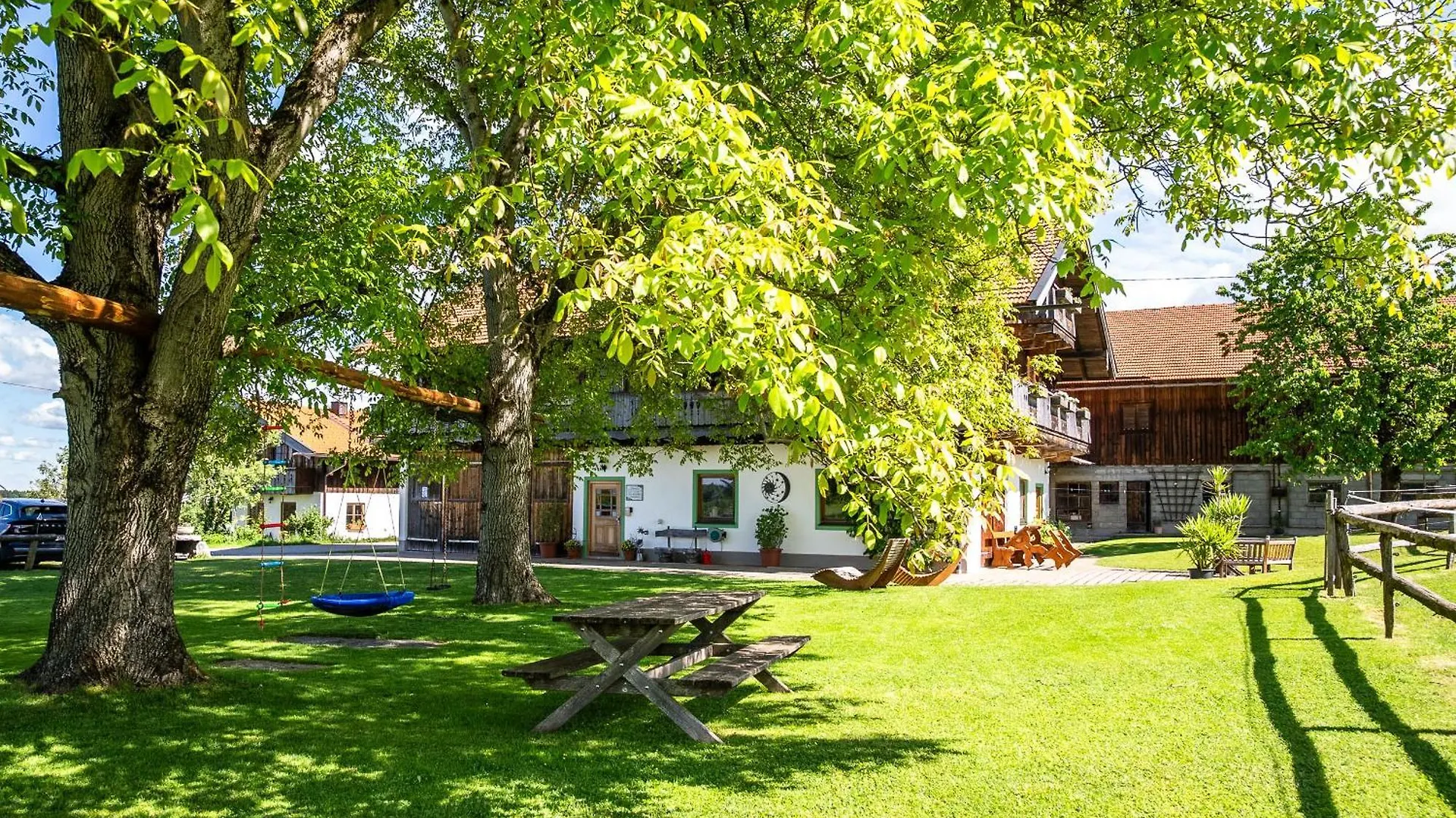 Thalerbauer Ferienwohnungen Wackersberg